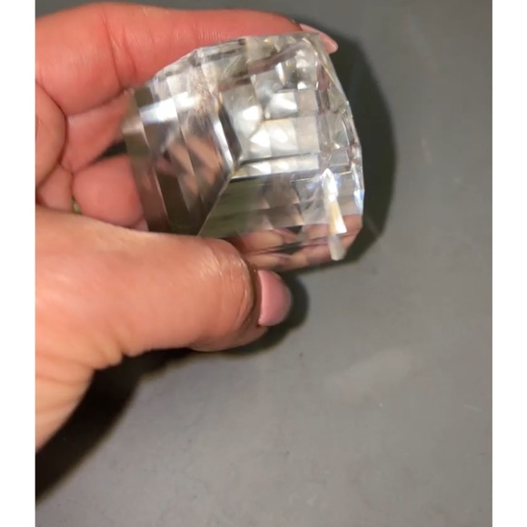 Swarovski crystal paperweight pyramid like new condition - Picture 2 of 4